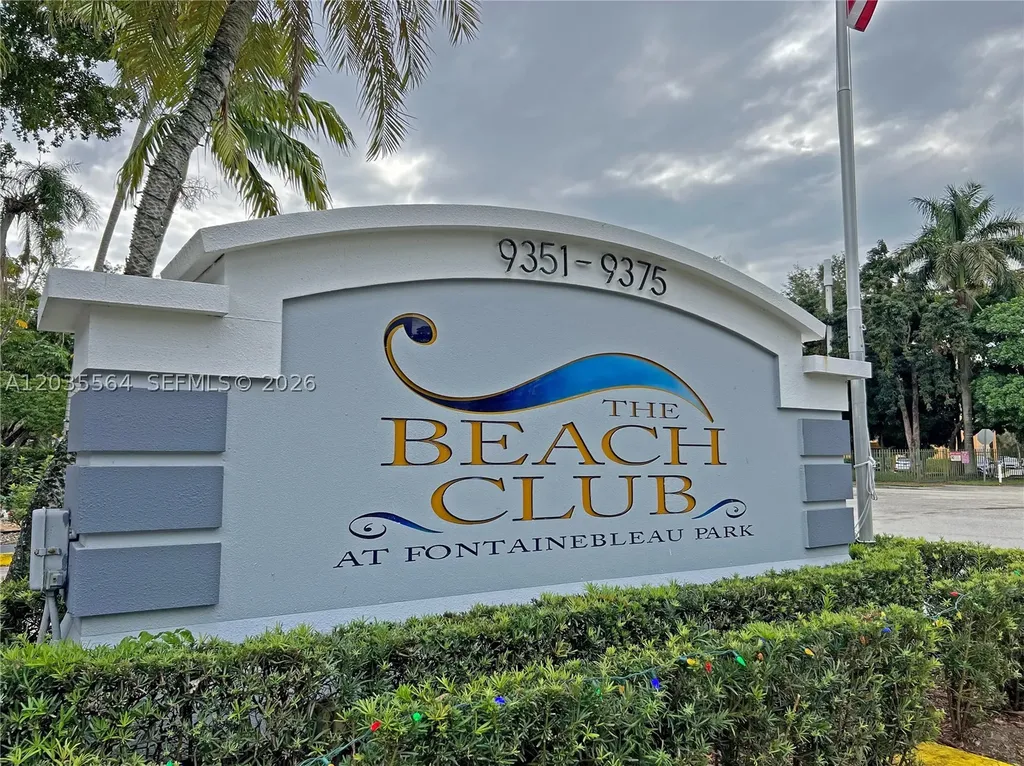 9351 Fontainebleau Boulevard Miami FL 33172