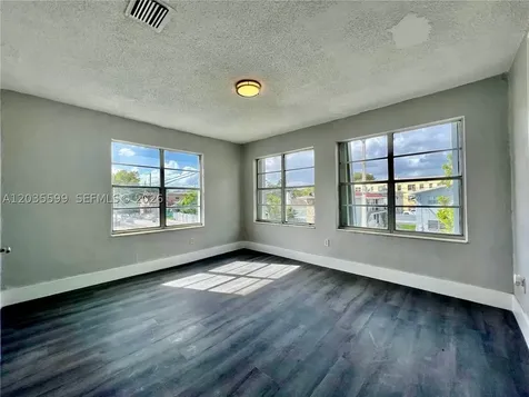 301 SW 10th Avenue Miami FL 33130