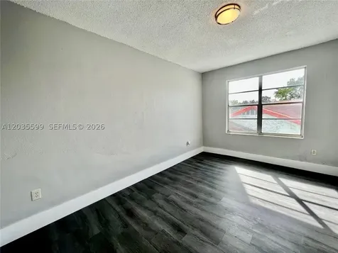 301 SW 10th Avenue Miami FL 33130