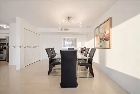 3530 Mystic Pointe Drive Aventura FL 33180