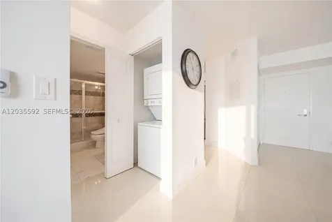 3530 Mystic Pointe Drive Aventura FL 33180