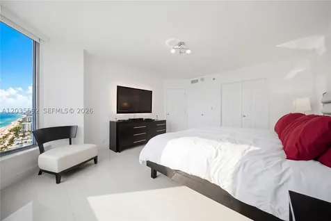 3530 Mystic Pointe Drive Aventura FL 33180
