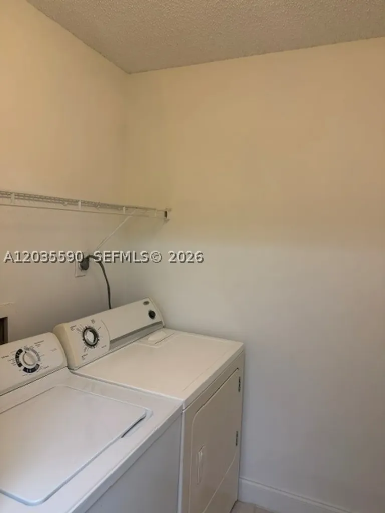 1231 SW 46th Avenue Pompano Beach FL 33069