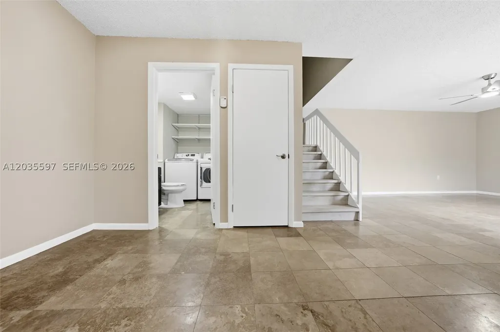 909 9th Terrace Palm Beach Gardens FL 33418