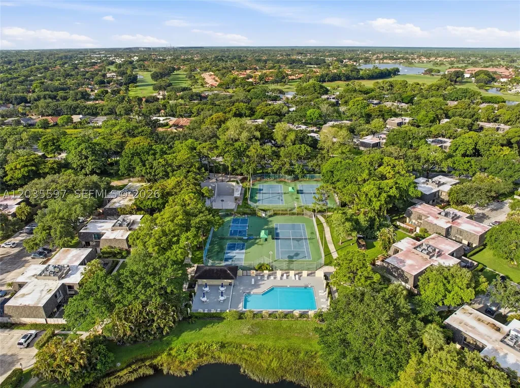 909 9th Terrace Palm Beach Gardens FL 33418