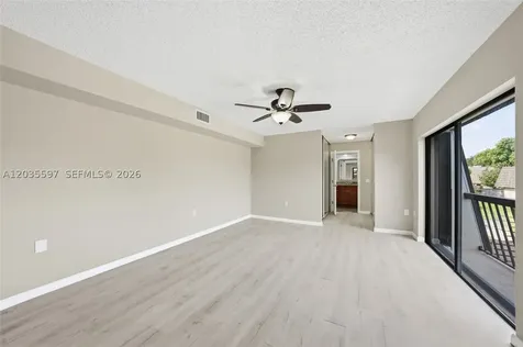 909 9th Terrace Palm Beach Gardens FL 33418