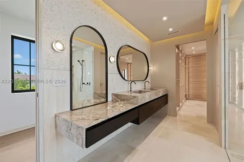 5262 La Gorce Drive Miami Beach FL 33140