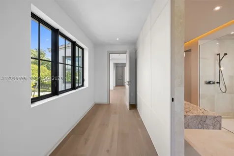 5262 La Gorce Drive Miami Beach FL 33140