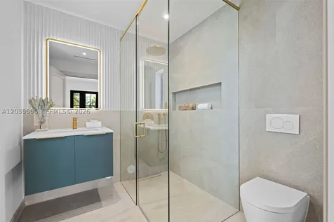 5262 La Gorce Drive Miami Beach FL 33140
