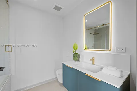5262 La Gorce Drive Miami Beach FL 33140