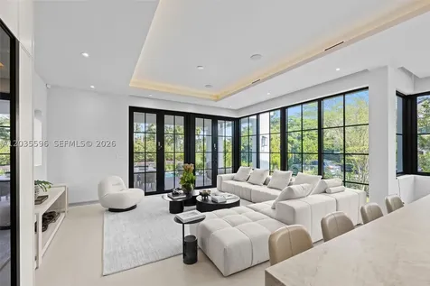 5262 La Gorce Drive Miami Beach FL 33140