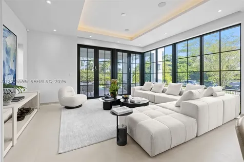 5262 La Gorce Drive Miami Beach FL 33140