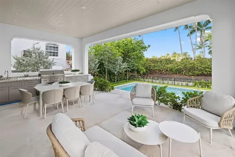 5262 La Gorce Drive Miami Beach FL 33140