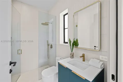 5262 La Gorce Drive Miami Beach FL 33140
