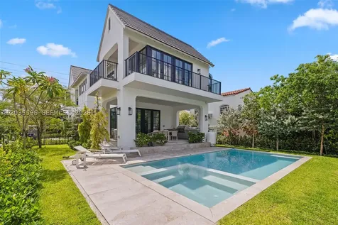 5262 La Gorce Drive Miami Beach FL 33140