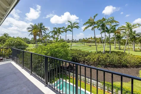 5262 La Gorce Drive Miami Beach FL 33140