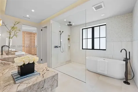5262 La Gorce Drive Miami Beach FL 33140