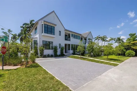 5262 La Gorce Drive Miami Beach FL 33140