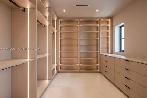 5262 La Gorce Drive Miami Beach FL 33140