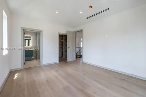 5262 La Gorce Drive Miami Beach FL 33140
