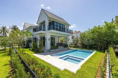5262 La Gorce Drive Miami Beach FL 33140