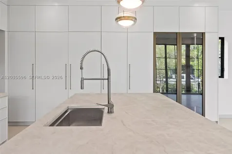 5262 La Gorce Drive Miami Beach FL 33140