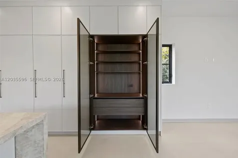 5262 La Gorce Drive Miami Beach FL 33140