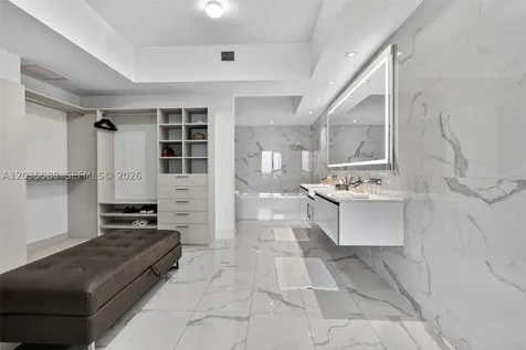 5500 Island Estates Drive Aventura FL 33160