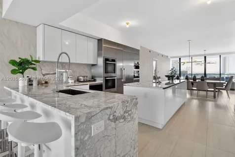 5500 Island Estates Drive Aventura FL 33160