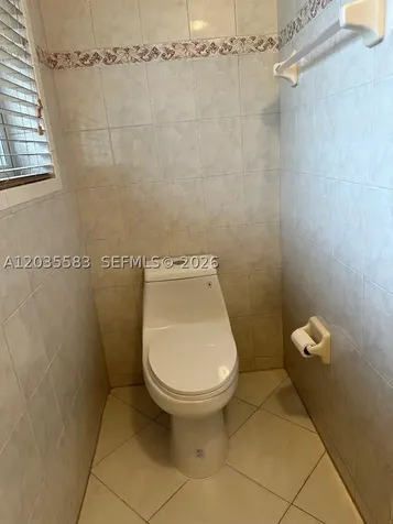 7205 W 3rd Avenue Hialeah FL 33014
