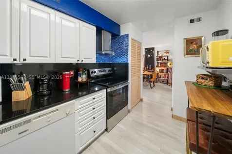 6770 Indian Creek Drive Miami Beach FL 33141