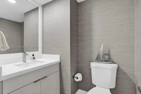 2780 NE 183rd Street Aventura FL 33160
