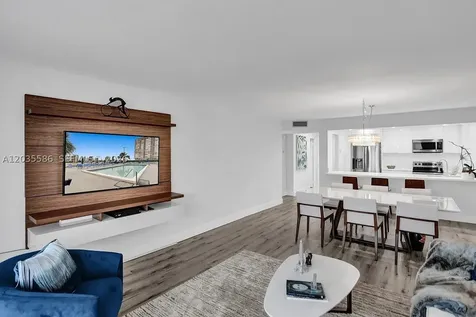 2780 NE 183rd Street Aventura FL 33160