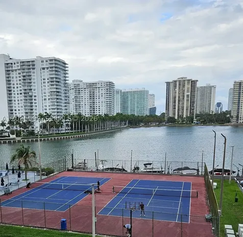 2780 NE 183rd Street Aventura FL 33160