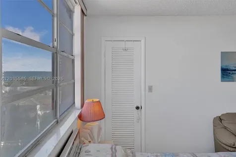 3113 S Ocean Drive Hallandale Beach FL 33009