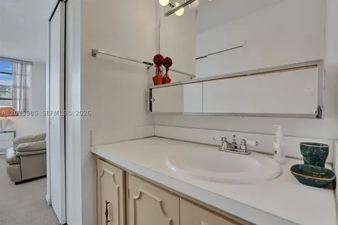 3113 S Ocean Drive Hallandale Beach FL 33009
