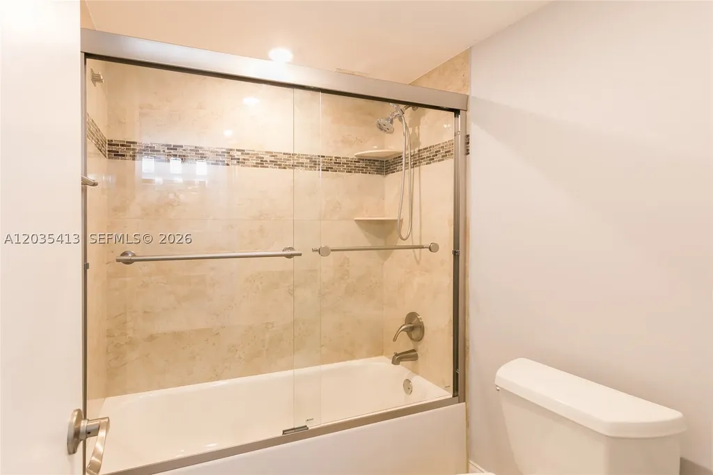 14 Royal Palm Way Boca Raton FL 33432