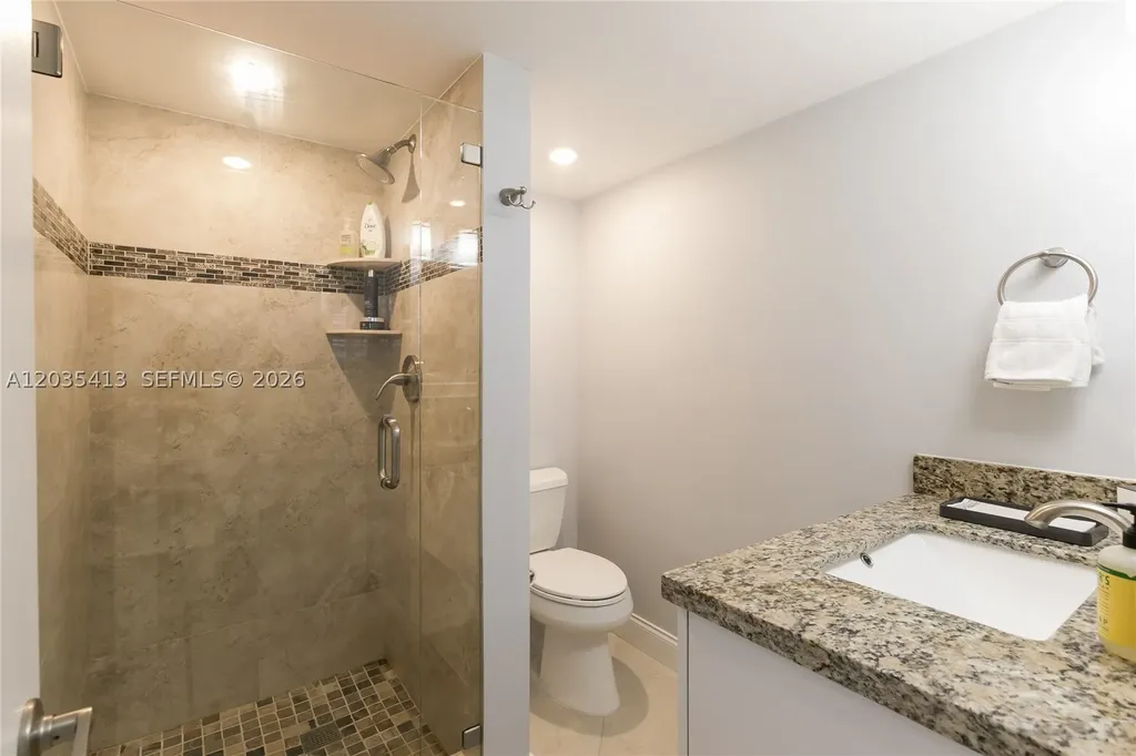 14 Royal Palm Way Boca Raton FL 33432