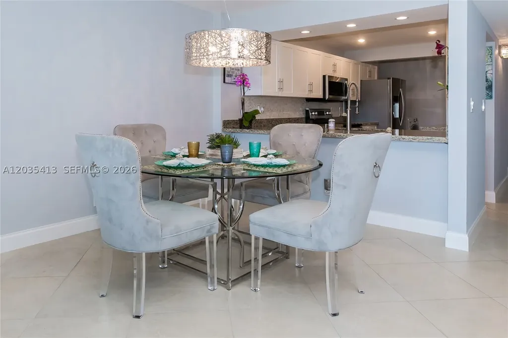 14 Royal Palm Way Boca Raton FL 33432