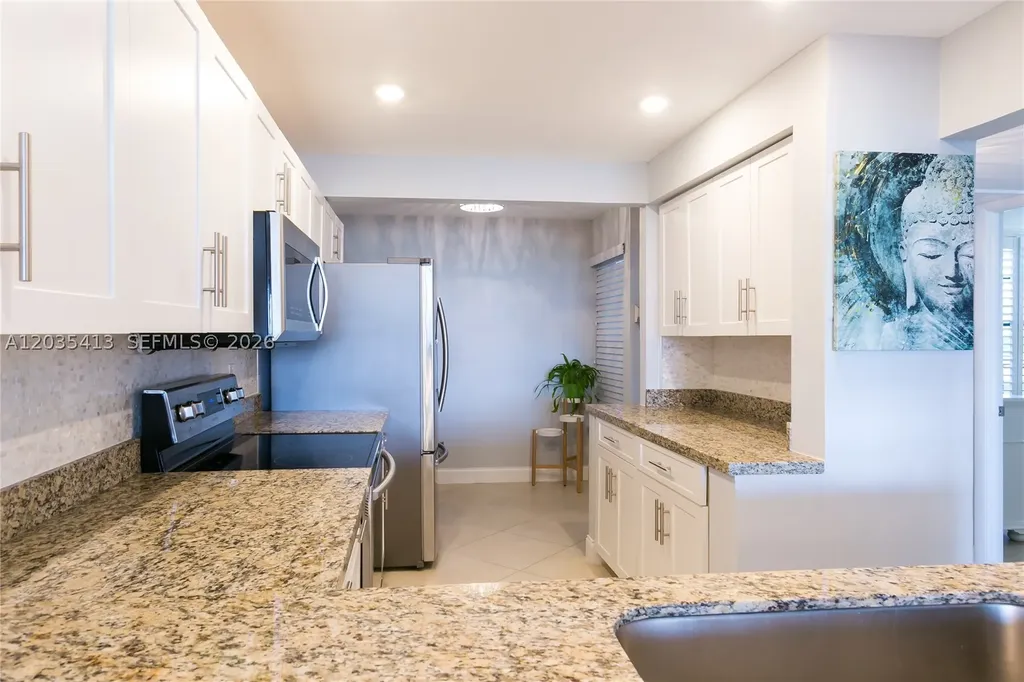 14 Royal Palm Way Boca Raton FL 33432