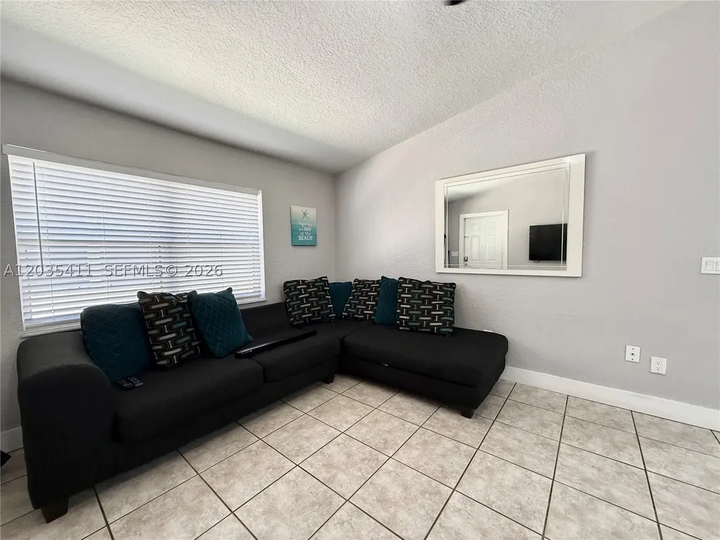 1840 Jefferson Street Hollywood FL 33020