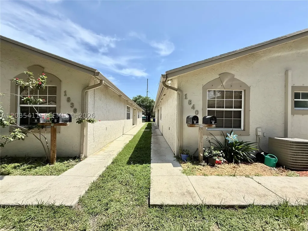 1840 Jefferson Street Hollywood FL 33020