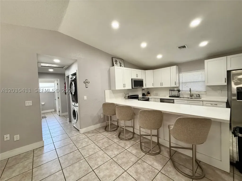 1840 Jefferson Street Hollywood FL 33020