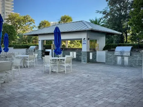 2801 NE 183rd Street Aventura FL 33160