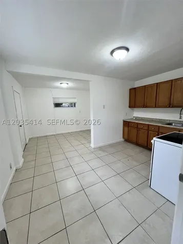 1754 NW 45th Street Miami FL 33142