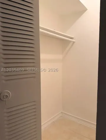 2075 NE 164th Street North Miami Beach FL 33162