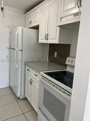 2075 NE 164th Street North Miami Beach FL 33162