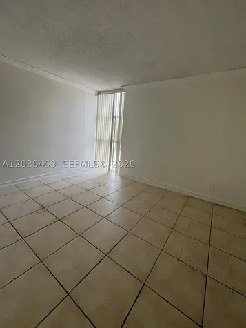 2075 NE 164th Street North Miami Beach FL 33162