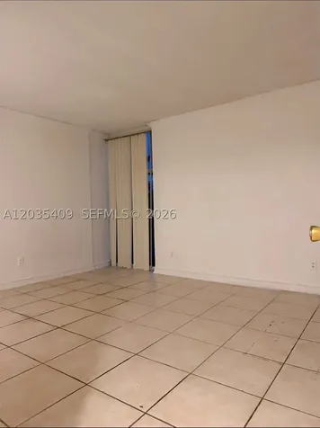2075 NE 164th Street North Miami Beach FL 33162