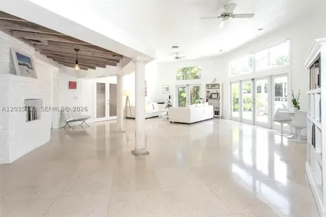 7924 SW 50th Court Miami FL 33143